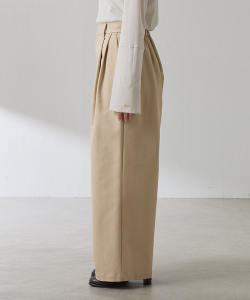 COLLAGE GALLARDAGALANTE(コラージュガリャルダガランテ)の「タックワイドチノパンツ(チノパンツ・レディース・ベージュ/カーキ・FREE)」の21枚目の写真