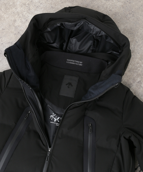 DESCENTE ALLTERRAIN(デサント オルテライン)の「【DESCENTE ALLTERRAIN/デサントオルテライン】 MIZUSAWA DOWN JACKET(ダウンジャケット/コート・レディース・ブラック・MEDIUM/LARGE)」の12枚目の写真