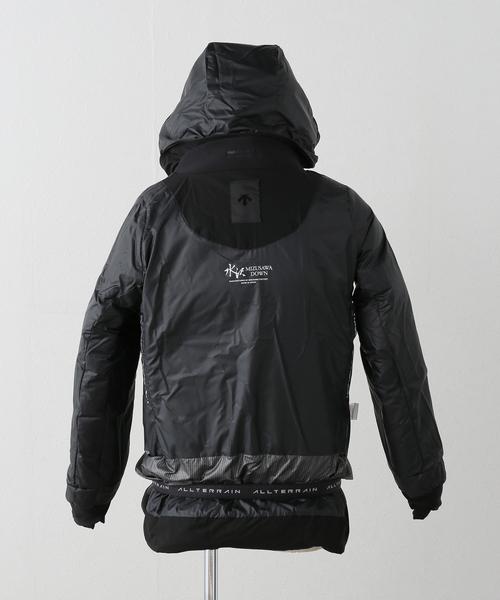 DESCENTE ALLTERRAIN(デサント オルテライン)の「【DESCENTE ALLTERRAIN/デサントオルテライン】 MIZUSAWA DOWN JACKET(ダウンジャケット/コート・レディース・ブラック・MEDIUM/LARGE)」の14枚目の写真