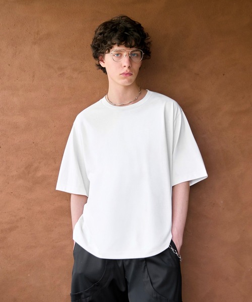 soerte（ソエルテ）の「【26SS】【2点セット】Utility Shield Tee - Regular Fit 2Pack / ユーティリティパックTシャツ（レギュラーフィット）（Tシャツ/カットソー・メンズ・チャコールグレー/ネイビー/ライトグリーン/ホワイト/アッシュグレー・3/2/1）」の7枚目の写真