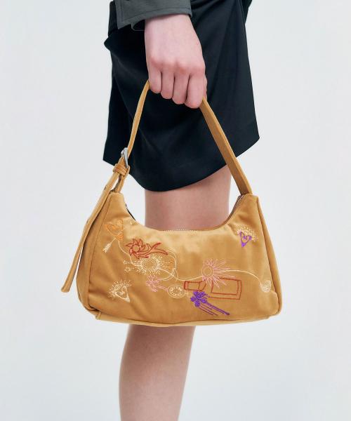 KIMZISU(キムジス)の「Multicolour Embroidery Velvet Mini Bag _ ORANGE(ショルダーバッグ・レディース・オレンジ・OS)」の10枚目の写真