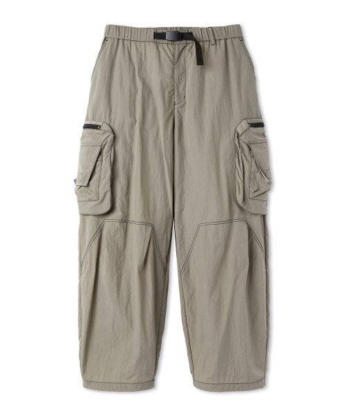 WMC（ダブリューエムシー）の「マルチポケットアクティブパンツ_BEIGE（スウェットパンツ・メンズ・ベージュ・30(M)/32(L)）」の2枚目の写真