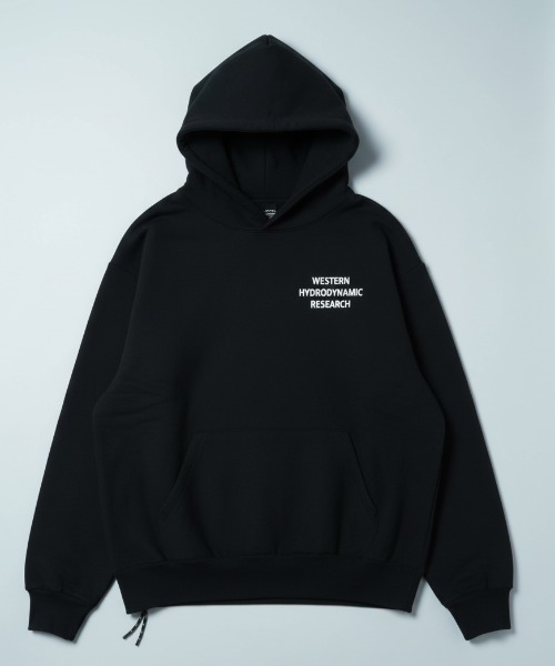 WESTERN HYDRODYNAMIC RESEARCH（ウェスタンハイドロダイナミックリサーチ）の「【Western Hydrodynamic Research/ウェスタン ハイドロダイナミック リサーチ】WORKER HOODIE　US 同色プリント　プルオーバーパーカー　バックプリント　ワンポイント　ブランドロゴ　刺繍（パーカー・メンズ・ブラック/ネイビー・LARGE/MEDIUM）」の2枚目の写真