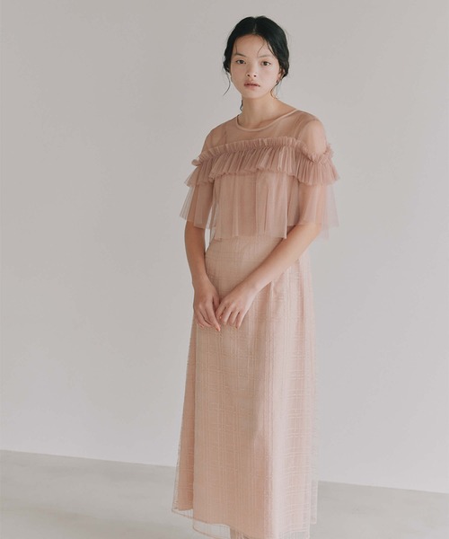 kaene（カエン）の「フリルチュールドッキングドレス【結婚式 二次会 同窓会 成人式 パーティードレス】（ドレス・レディース・サーモンピンク/ブラック・M/S）」の9枚目の写真