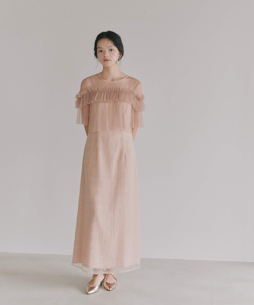 kaene（カエン）の「フリルチュールドッキングドレス【結婚式 二次会 同窓会 成人式 パーティードレス】（ドレス・レディース・サーモンピンク/ブラック・M/S）」の3枚目の写真