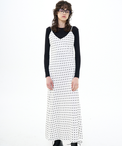 B QUIET(ビークワイエット)の「MAXI SATIN SLIP DRESS DOT_IVORY BLACK(ワンピース・レディース・その他・MEDIUM/SMALL)」の1枚目の写真
