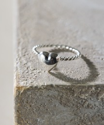 Sivelle./Silver925ハートヒネリリング