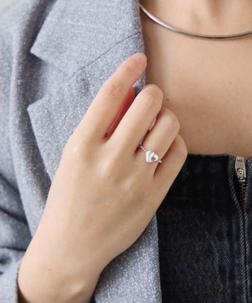 COLLAGE GALLARDAGALANTE（コラージュガリャルダガランテ）の「Sivelle./Silver925ハートヒネリリング（リング・レディース・シルバー・FREE）」の2枚目の写真