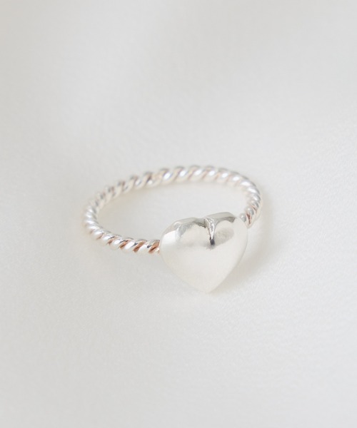 COLLAGE GALLARDAGALANTE（コラージュガリャルダガランテ）の「Sivelle./Silver925ハートヒネリリング（リング・レディース・シルバー・FREE）」の9枚目の写真