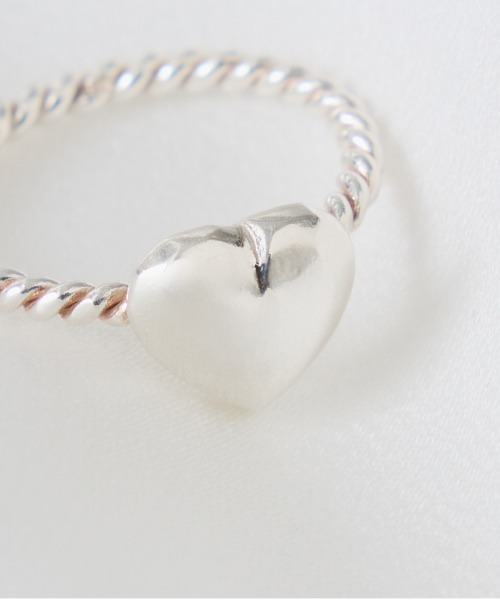 COLLAGE GALLARDAGALANTE（コラージュガリャルダガランテ）の「Sivelle./Silver925ハートヒネリリング（リング・レディース・シルバー・FREE）」の11枚目の写真