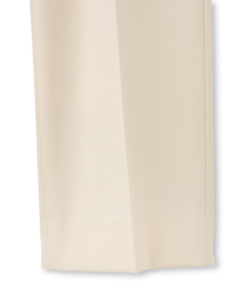 ADAM ET ROPE'（アダムエロペ）の「センタープレスストレートパンツ/UVカット（スラックス・レディース・ベージュ/ネイビー・34/38/36）」の22枚目の写真