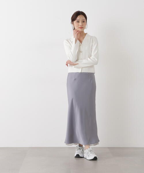 PROPORTION BODY DRESSING（プロポーションボディドレッシング）の「ナローサテンスカート / 1216120104（スカート・レディース・パープル/グレー/オフホワイト・SMALL/MEDIUM）」の3枚目の写真