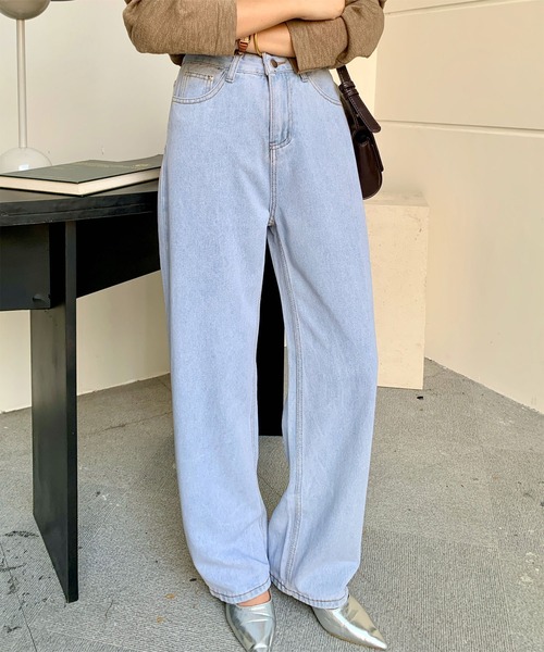 Girly Doll(ガーリードール)の「ハイウエストルーズストレートデニムパンツ(デニムパンツ・レディース・ネイビー/ライトブルー・M/L)」の12枚目の写真