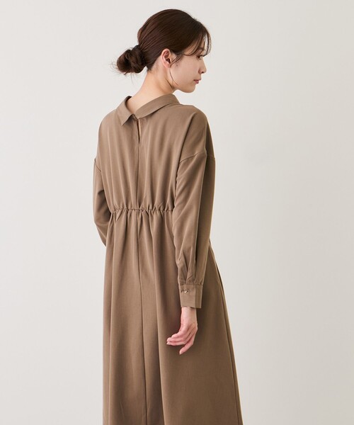 Jayro(ジャイロ)の「2WAYウエストタックシャツワンピース(シャツワンピース・レディース・ホワイト系その他/ダークブラウン/チャコールグレー・M)」の4枚目の写真