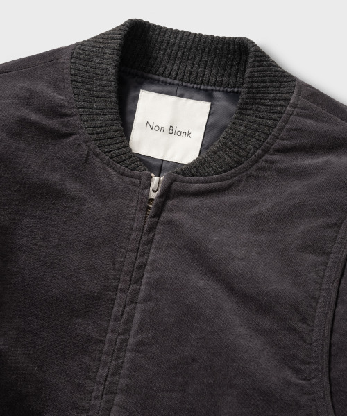 NONBLANK(ノンブランク)の「ベルベットジップアップブルゾン_GREY(ブルゾン・メンズ・グレー・M/L/XL)」の3枚目の写真