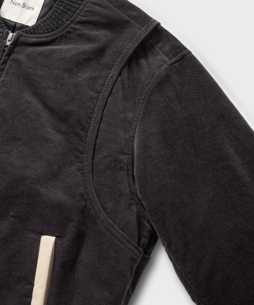 NONBLANK(ノンブランク)の「ベルベットジップアップブルゾン_GREY(ブルゾン・メンズ・グレー・M/L/XL)」の5枚目の写真