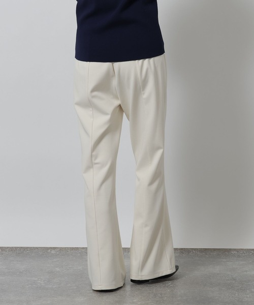 LAKOLE（ラコレ）の「カットフレアパンツ / 643730（その他パンツ・レディース・ブラウン/ブラック/アイボリー/グレー・LARGE/MEDIUM）」の10枚目の写真