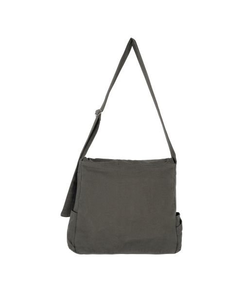 THECOLDESTMOMENT（ザコールデストモーメント）の「TCM washed vintage pocket cross bag (charcoal)（メッセンジャーバッグ・レディース・その他・ONE SIZE）」の3枚目の写真