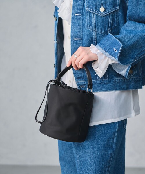 UNITED ARROWS（ユナイテッドアローズ）の「ドロスト バッグ（ショルダーバッグ・レディース・ブラック・FREE）」の2枚目の写真