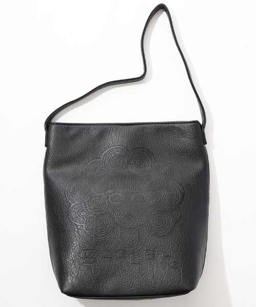 ScoLar（スカラー）の「661430：スカラーちゃん型押し合皮ショルダーバッグ（ショルダーバッグ・レディース・キャメル/ブラウン/アイボリー/ブラック・FREE）」の2枚目の写真