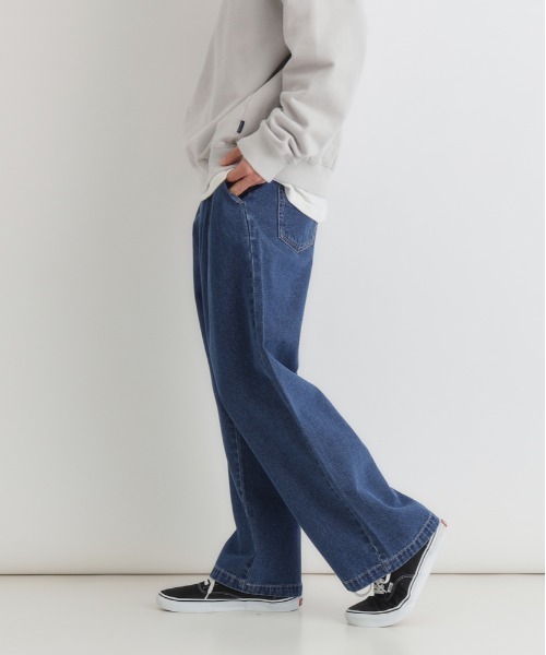 BACK NUMBER(バックナンバー)の「【BACK NUMBER】デニムワイドスラックス (ウォッシュ加工/タックパンツ/オンオフ兼用)(デニムパンツ・メンズ・ライトインディゴブルー/ダークインディゴブルー/ブラック・S/M/L/XL)」の9枚目の写真