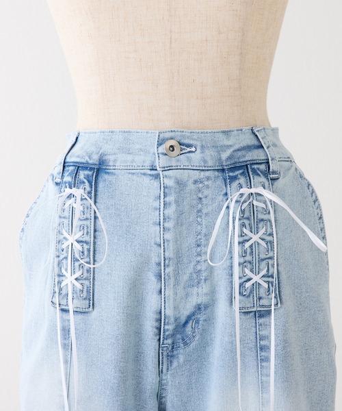 one after another NICE CLAUP(ワンアフターアナザーナイスクラップ)の「【Denim Collection】フロントリボンデニムパンツ(デニムパンツ・レディース・ブルー系その他/サックスブルー・SMALL/MEDIUM)」の4枚目の写真