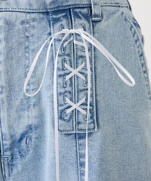 one after another NICE CLAUP(ワンアフターアナザーナイスクラップ)の「【Denim Collection】フロントリボンデニムパンツ(デニムパンツ・レディース・ブルー系その他/サックスブルー・SMALL/MEDIUM)」の5枚目の写真