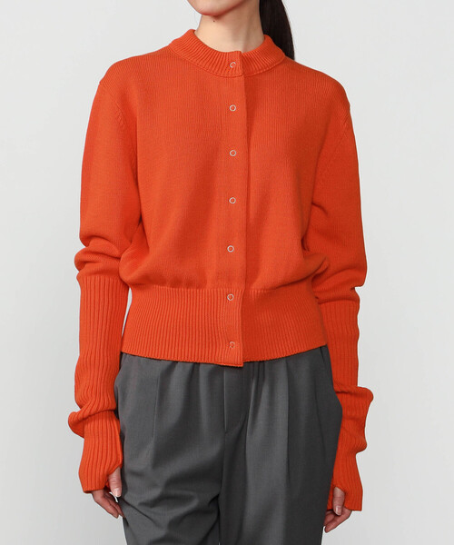 THE SHINZONE(ザ シンゾーン)の「THE SHINZONE | COTTON LONG RIB CARDIGAN WOMEN(カーディガン/ボレロ・レディース・レッド/ホワイト系その他/ブラック・F)」の3枚目の写真