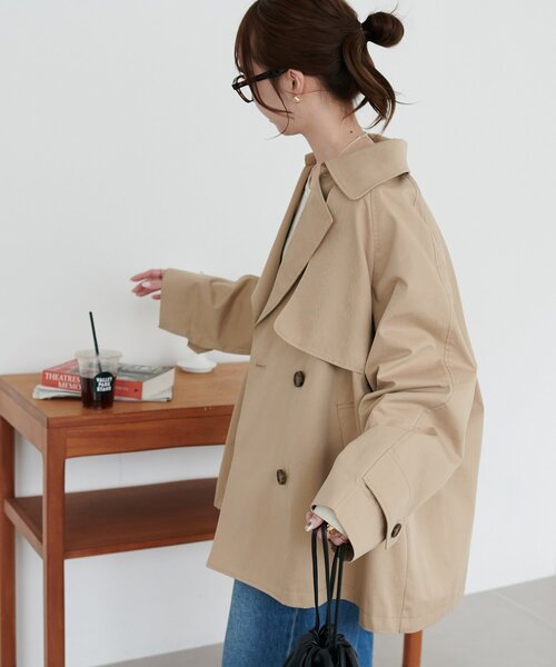 DISCOAT（ディスコート）の「ミドルトレンチコート（トレンチコート・レディース・ライトベージュ/ベージュ・FREE）」の10枚目の写真
