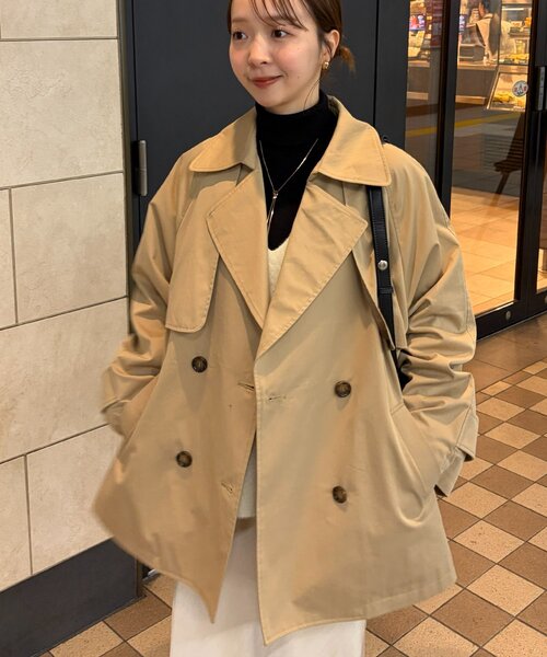 DISCOAT（ディスコート）の「ミドルトレンチコート（トレンチコート・レディース・ライトベージュ/ベージュ・FREE）」の8枚目の写真