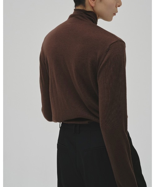 TODAYFUL（トゥデイフル）の「Turtleneck Button Knit（ベスト・レディース・ブラウン/チャコールグレー/ブラック・FREE）」の10枚目の写真