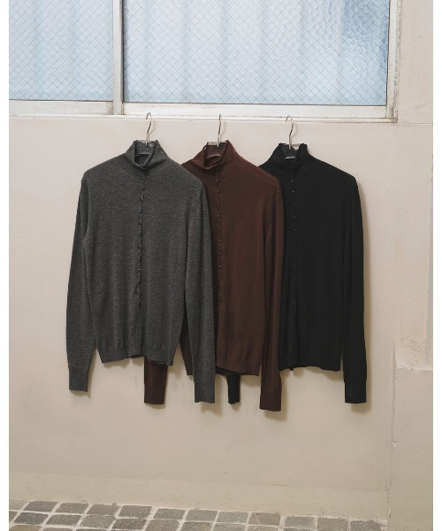 TODAYFUL（トゥデイフル）の「Turtleneck Button Knit（ベスト・レディース・ブラウン/チャコールグレー/ブラック・FREE）」の16枚目の写真