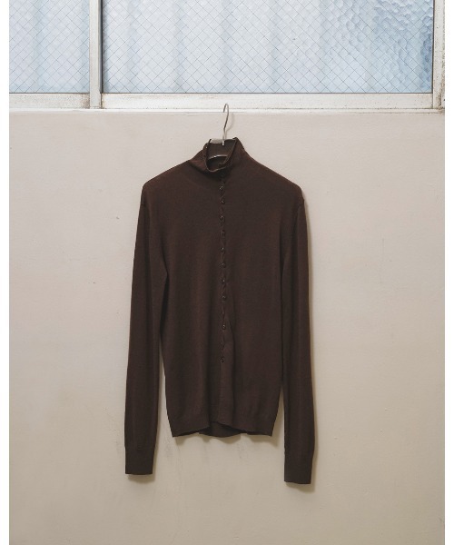 TODAYFUL（トゥデイフル）の「Turtleneck Button Knit（ベスト・レディース・ブラウン/チャコールグレー/ブラック・FREE）」の17枚目の写真