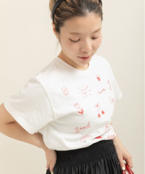 CHILD WOMAN(チャイルドウーマン)の「40/2天竺“good things”刺繍 半袖Tシャツ(Tシャツ/カットソー・レディース・イエロー/レッド/ホワイト・FREE)」の10枚目の写真