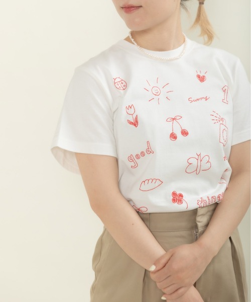 CHILD WOMAN(チャイルドウーマン)の「40/2天竺“good things”刺繍 半袖Tシャツ(Tシャツ/カットソー・レディース・イエロー/レッド/ホワイト・FREE)」の4枚目の写真
