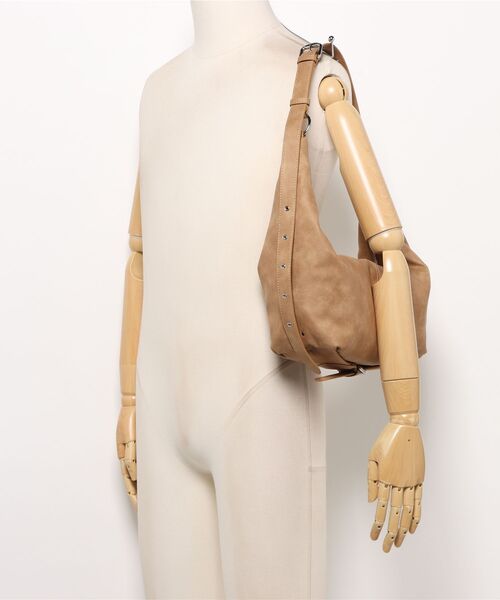 STANDOIL（スタンドオイル）の「Tickle Bag（ショルダーバッグ・レディース・ベージュ・FREE）」の5枚目の写真