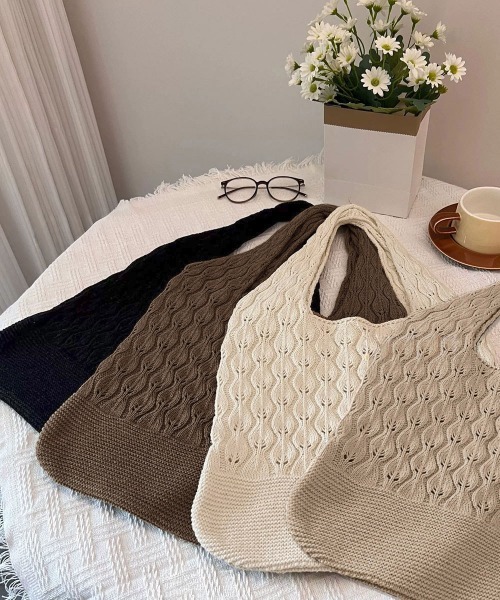 Miniministore（ミニミニストア）の「透かし編みニットバッグ韓国風トートバッグ（トートバッグ・レディース・アイボリー/ブラウン/ブラック/ベージュ・FREE）」の15枚目の写真