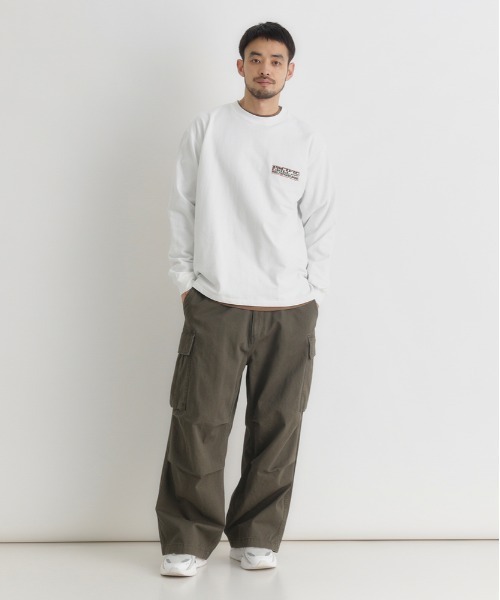 BACK NUMBER(バックナンバー)の「BACK NUMBER(バックナンバー)【メンズ】バックアートグラフィックロングスリーブTシャツ(Tシャツ/カットソー・メンズ・オフホワイト/ダークグレー/ホワイト・S/M/L/XL)」の8枚目の写真