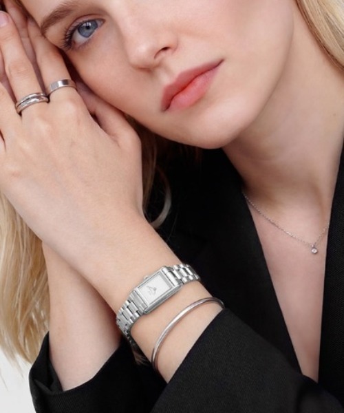 Daniel Wellington(ダニエルウェリントン)の「Bound Mini 3-Link 17x25,9MM レディース腕時計 シルバー/ゴールド(アナログ腕時計・レディース・シルバー/ゴールド・ONE SIZE)」の1枚目の写真