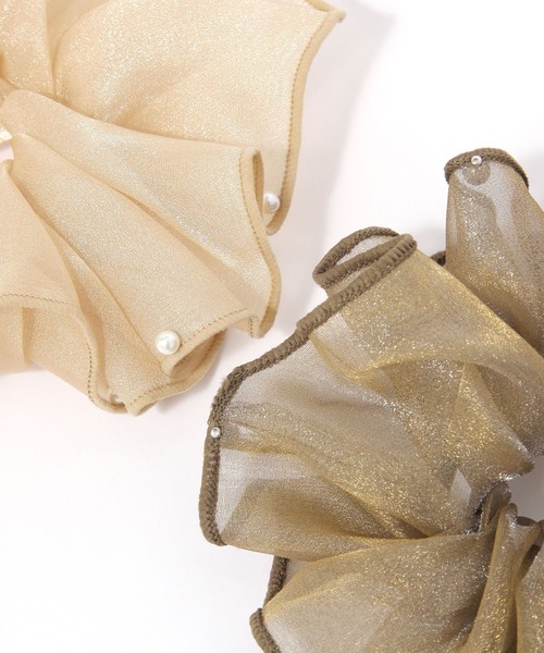 GLOBAL WORK（グローバルワーク）の「シアーパイピングシュシュ/646387（シュシュ・レディース・オフホワイト/ベージュ/ブラック/ダークブラウン/グレー・FREE）」の8枚目の写真