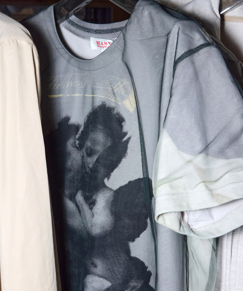 MASU(エムエーエスユー)の「MASU BLURRED ANGEL TSHIRT CS006:Tシャツ(Tシャツ/カットソー・レディース・ホワイト・44)」の2枚目の写真