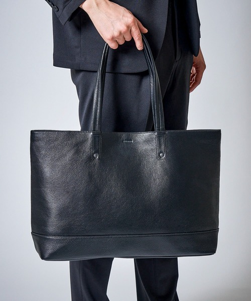 TETE HOMME（テットオム）の「【TETE HOMME × SOLATINA】カウレザートートバッグ（トートバッグ・メンズ・ネイビー/イエロー/ブラック/アイボリー・FREE）」の16枚目の写真