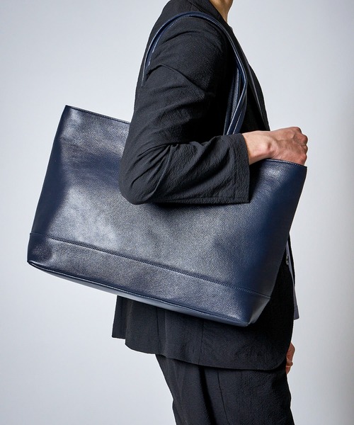 TETE HOMME（テットオム）の「【TETE HOMME × SOLATINA】カウレザートートバッグ（トートバッグ・メンズ・ネイビー/イエロー/ブラック/アイボリー・FREE）」の15枚目の写真