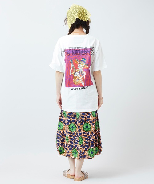 grn（ジーアールエヌ）の「【チャイハネ】Amina×grn トカルベメンズTシャツ（Tシャツ/カットソー・メンズ・ベージュ/ホワイト・L/XL）」の5枚目の写真