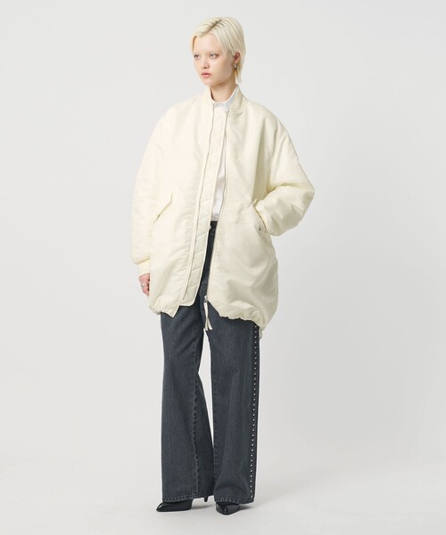 H　BEAUTY&YOUTH UNITED ARROWS（エイチビューティーアンドユースユナイテッドアローズ）の「＜H＞ナイロン パデッド MA-1 コート（MA-1・レディース・ホワイト・S/M）」の4枚目の写真