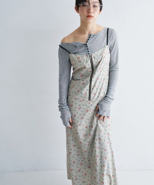 CODE A（コードエー）の「flower cami dress（ワンピース・レディース・グレー系/ブラック系・00）」の6枚目の写真