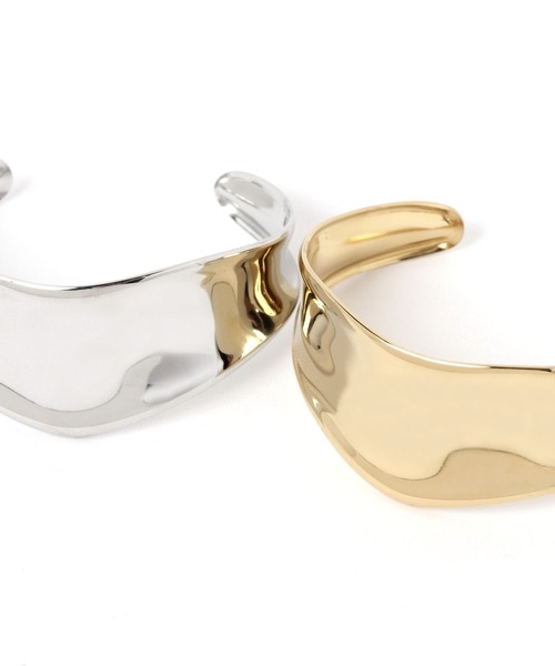 BAYFLOW（ベイフロー）の「ステンレスウェーブバングル（ブレスレット・レディース・ライトグレー/イエロー・FREE）」の4枚目の写真