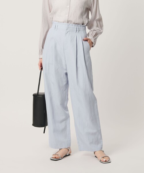 BEAUTY&YOUTH UNITED ARROWS(ビューティーアンドユースユナイテッドアローズ)の「麻ブレンド バックゴム タック ワイドパンツ(その他パンツ・レディース・ブラック/ライトブルー/ダークブラウン/ナチュラル/オリーブ・S/M/XS/L)」の1枚目の写真