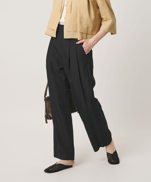 BEAUTY&YOUTH UNITED ARROWS(ビューティーアンドユースユナイテッドアローズ)の「麻ブレンド バックゴム タック ワイドパンツ(その他パンツ・レディース・ブラック/ライトブルー/ダークブラウン/ナチュラル/オリーブ・S/M/XS/L)」の13枚目の写真