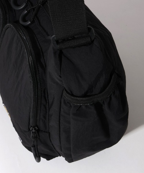 Mark Gonzales（マーク・ゴンザレス）の「【Mark Gonzales/マーク ゴンザレス】アートワークデザインコレクション Wポケットショルダー（ショルダーバッグ・メンズ・ブラック系2/ブラック系1・FREE）」の18枚目の写真